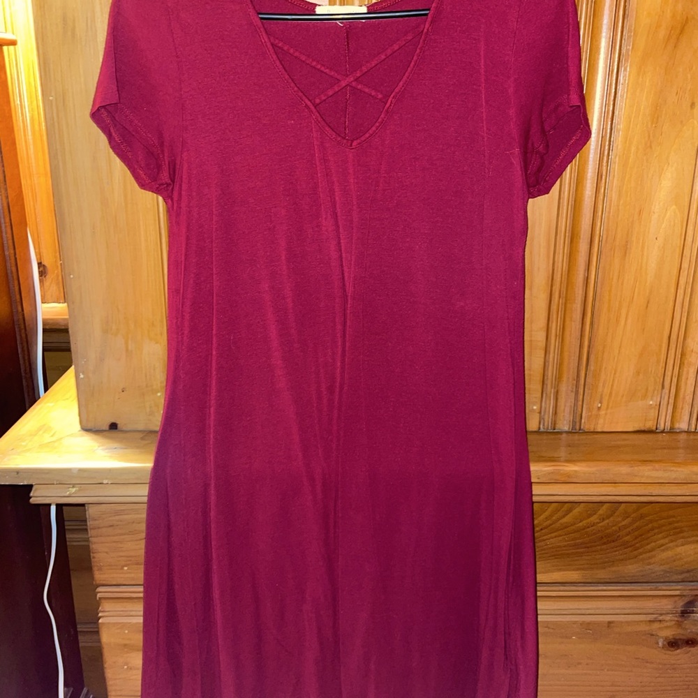 Short Maroon soft dress